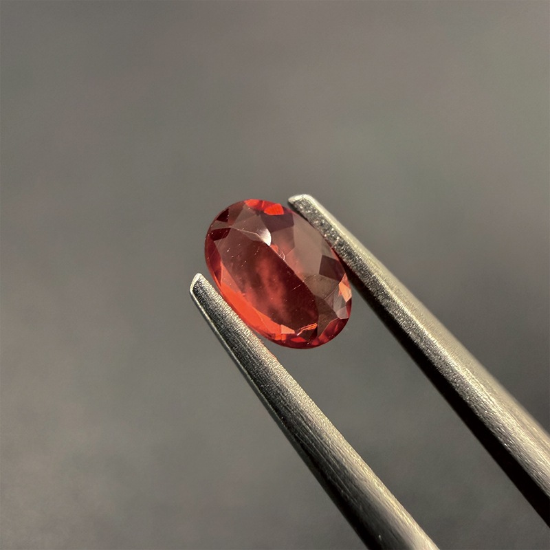 10006656:スピネル OV5.9×4.0mm 0.47ct