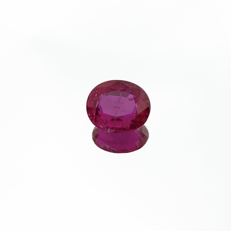 487:ルビー OV 6.1×5.2mm 0.79ct