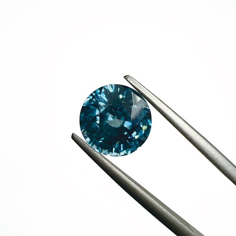 ブルージルコン　9.6ｍｍ　5.53ct