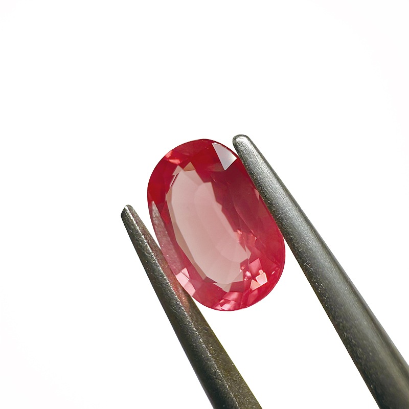 オレンジピンクスピネル(シルキー) OV8.9×6.6mm 1.92ct