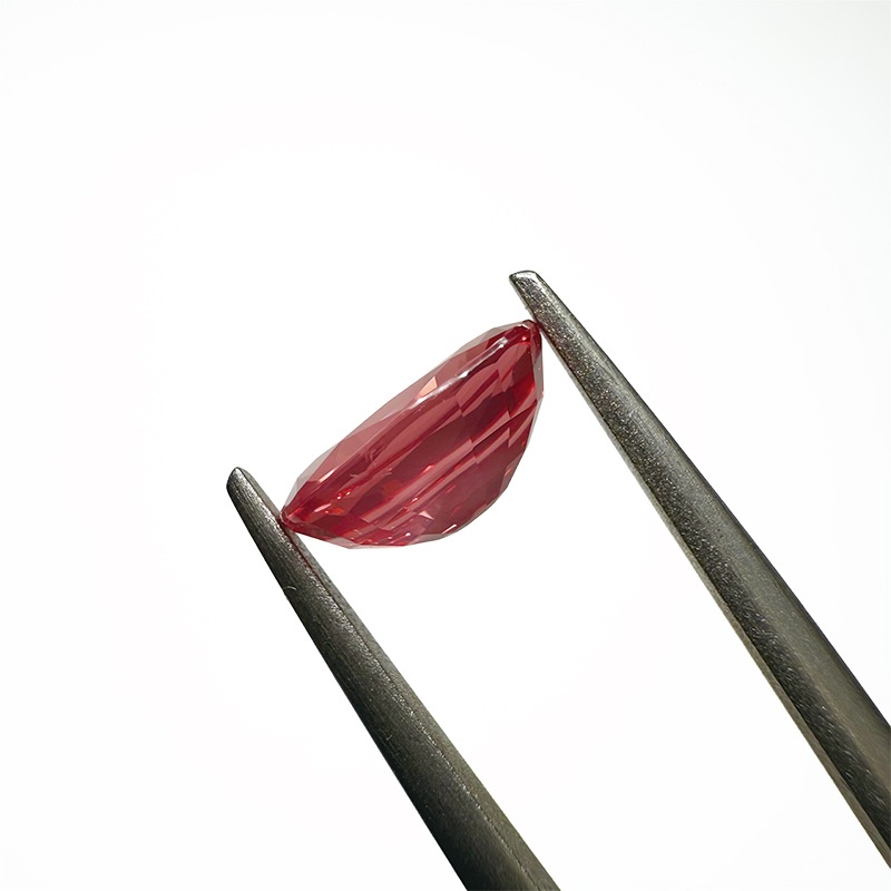 オレンジピンクスピネル(シルキー) OV8.9×6.6mm 1.92ct