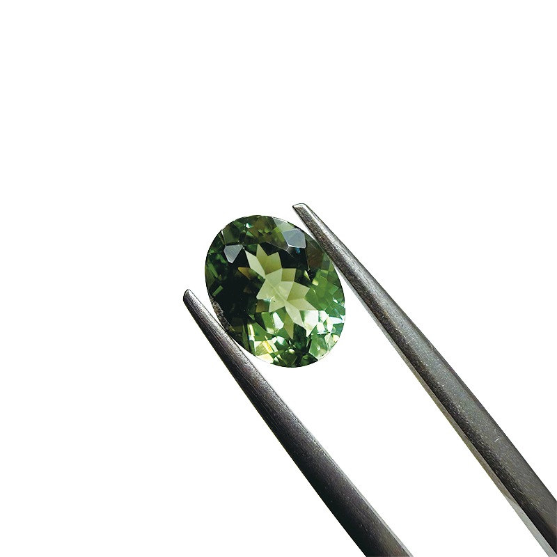 トルマリン OV 9.1×7.0mm 1.78ct