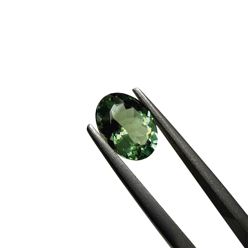 トルマリン OV 9.1×7.0mm 1.78ct