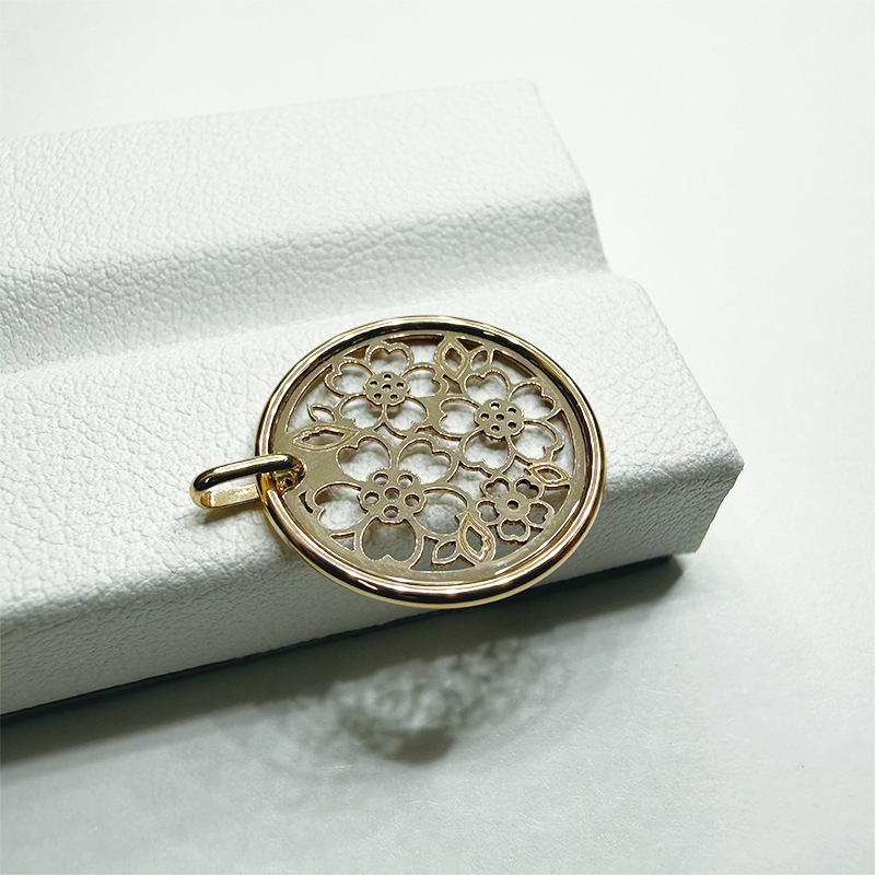 透かし レーザーコイン『桜』Lサイズ