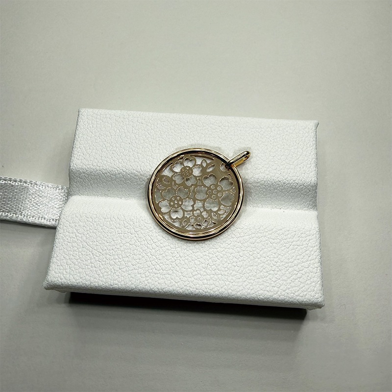 透かし レーザーコイン『桜』Lサイズ