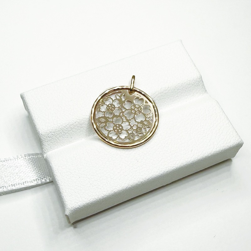 透かし　レーザーコイン『桜』Mサイズ