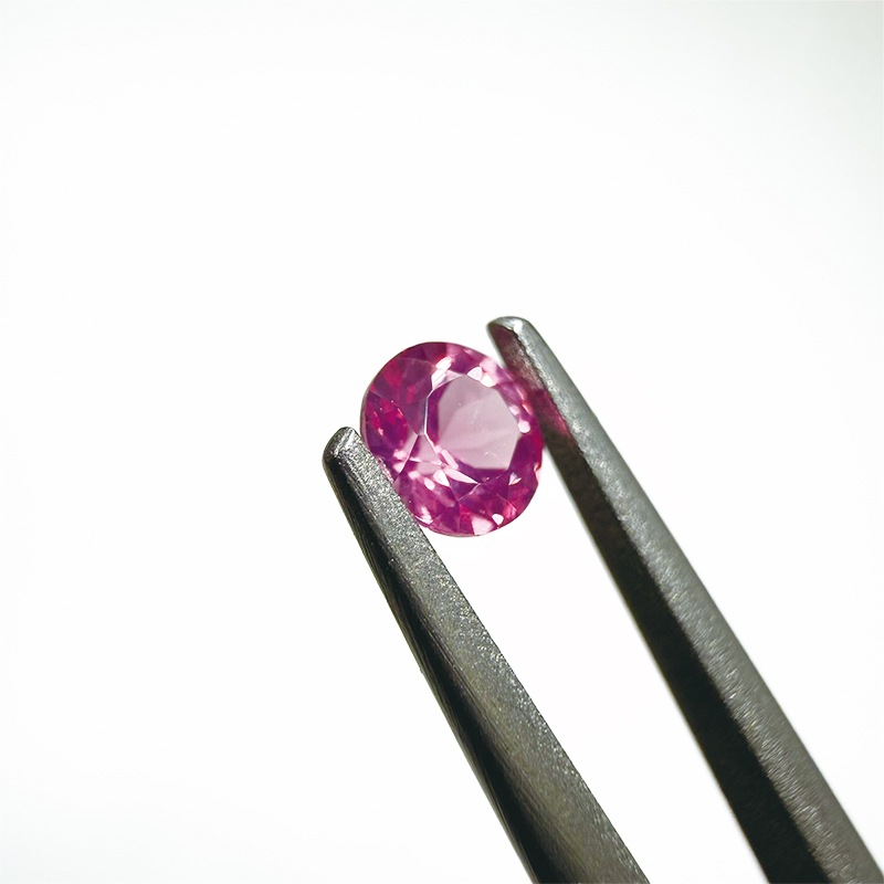 10000773：スピネル RD 3.9mm 0.29ct