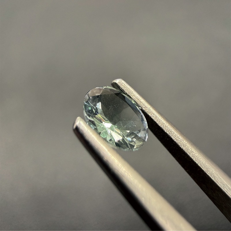 10002761：ゾイサイト OV 5×4ｍｍ 0.30ct