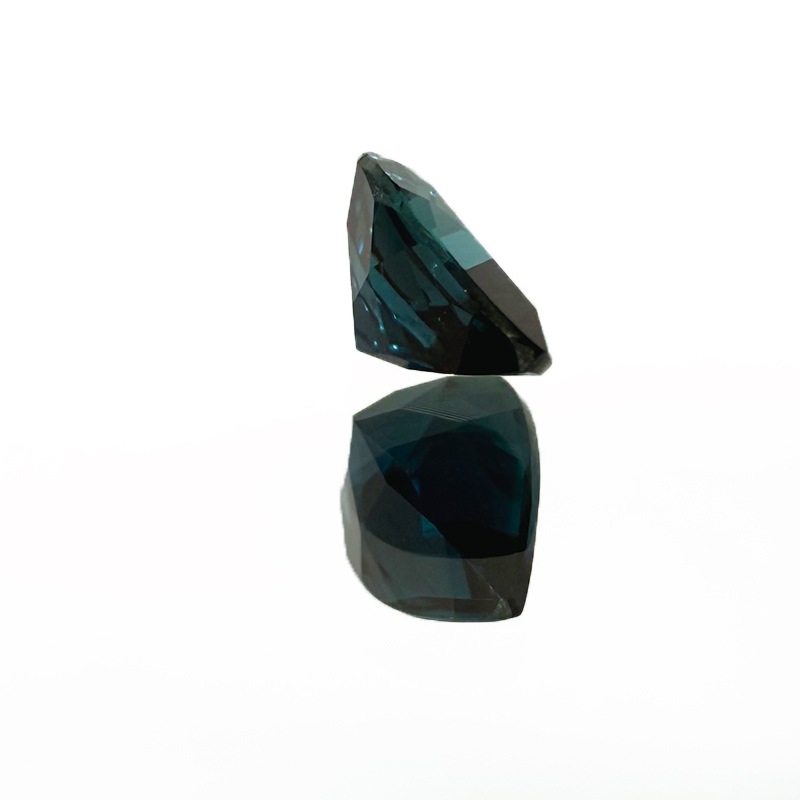 10008445：インディゴライトトルマリン（日独ソーティング付き） PS6.95×5.02mm 0.621ct