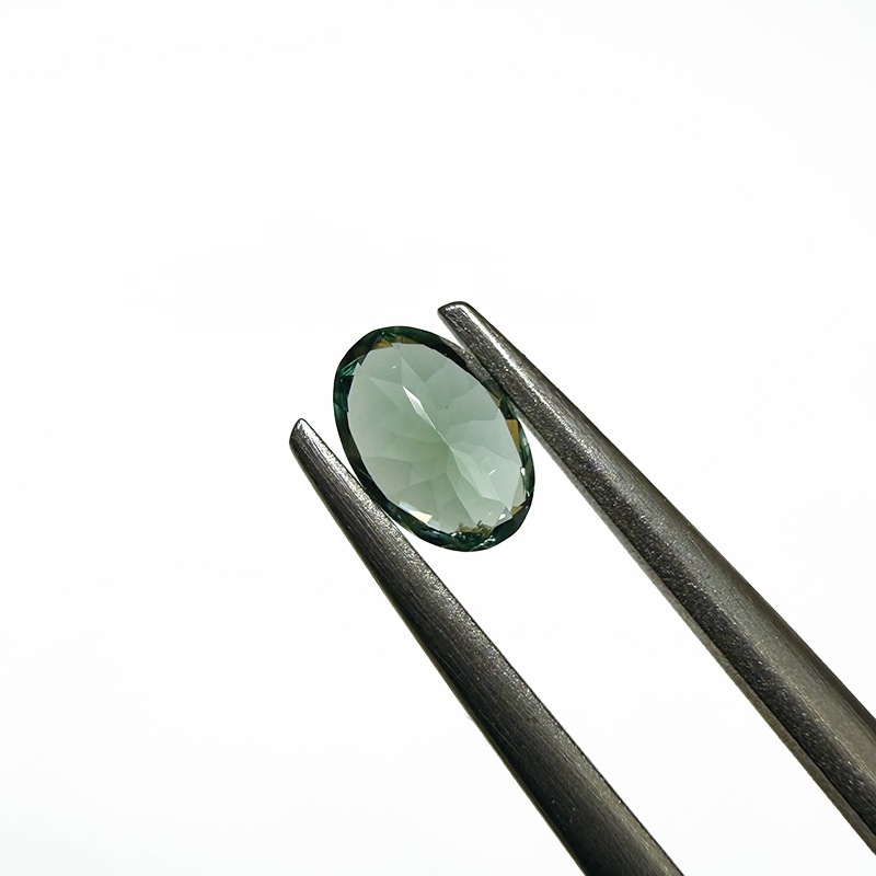 10001279：トルマリン OV 5.8×3.9mm 0.40ct