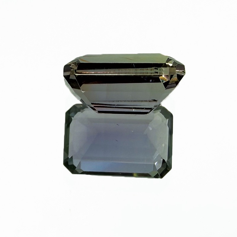 遗石 10009562：ゾイサイト EM 8.9×6.0mm 2.27ct | | JEWELRY VALLEY