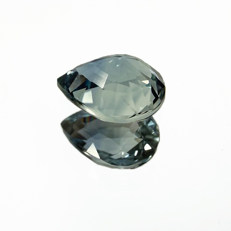 10009565：サファイア　PS　5.0×3.9ｍｍ　0.42ct