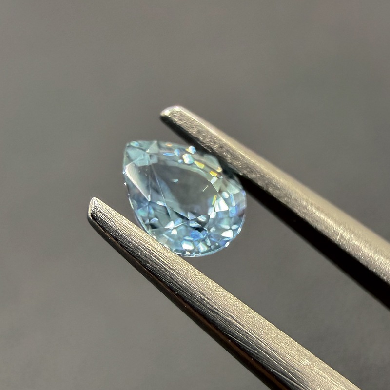 10009565：サファイア　PS　5.0×3.9ｍｍ　0.42ct