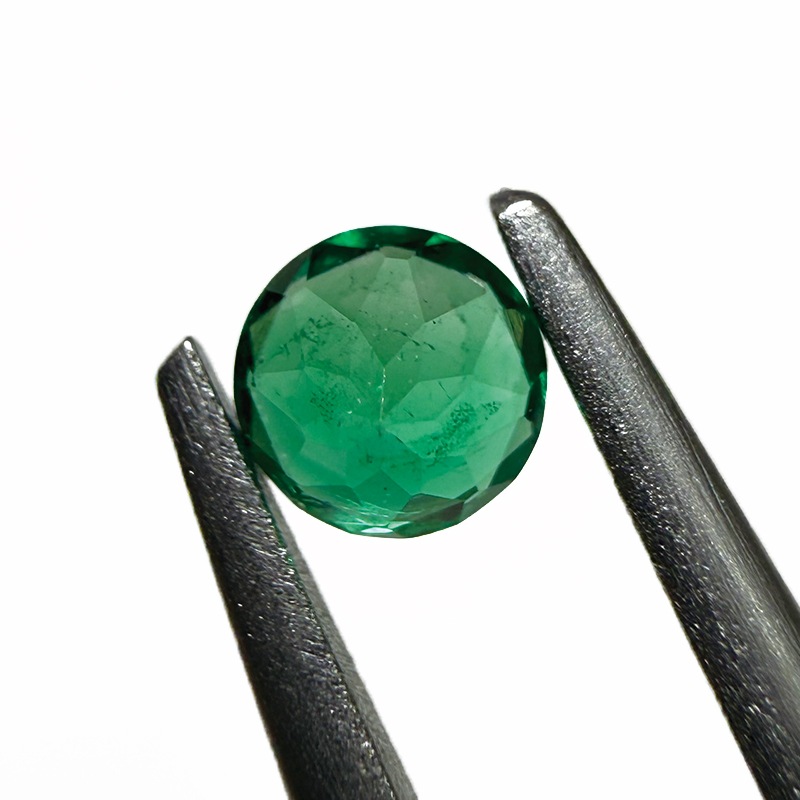 10009885：エメラルド（コロンビア産・宝石貴金属ソーティング付き） RD 3.95×3.94mm 0.221ct