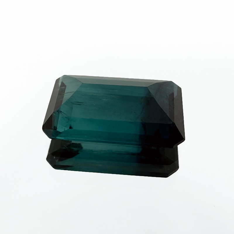 10009068：バイカラートルマリン　EM　12.5×8.8ｍｍ　3.88ct
