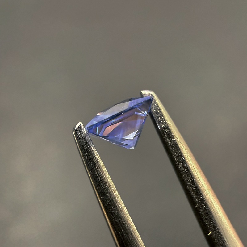 138：ブルーサファイア　PRI　3.7ｍｍ　0.32ct