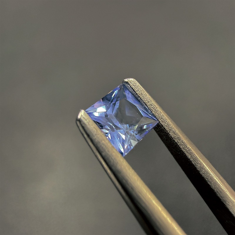 138：ブルーサファイア　PRI　3.7ｍｍ　0.32ct