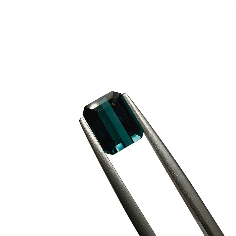インディゴトルマリン　 EM　8.3×6.6ｍｍ 2.65ct
