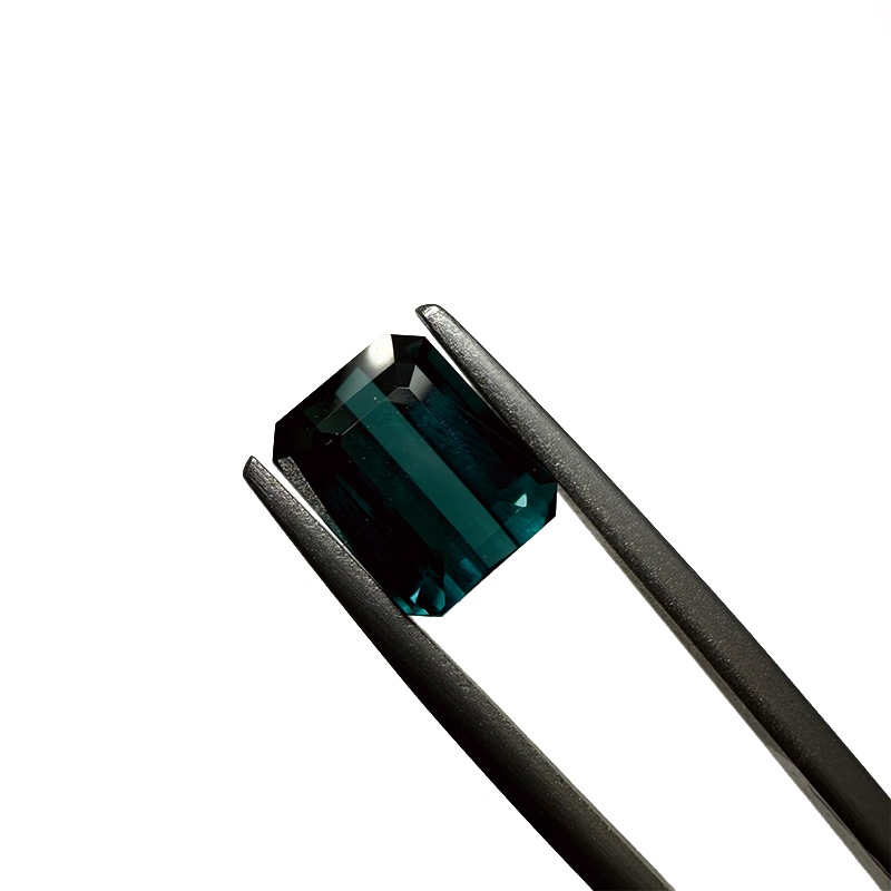インディゴトルマリン　 EM　8.3×6.6ｍｍ 2.65ct