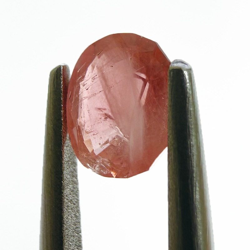 10009163:ピンクユークレース 5.4×4.4mm 0.446ct 日独ソーティング付き