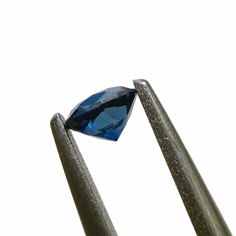 10005639：サファイア 4.0×3.3mm 0.26ct　GIA鑑別書付き