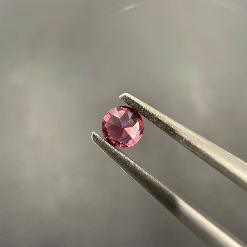 10000434：スピネル　RD　3.4ｍｍ　0.17ct