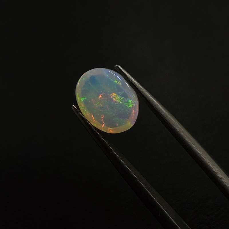 10008907：オパール　OV　10.1×8.0ｍｍ　1.94ct