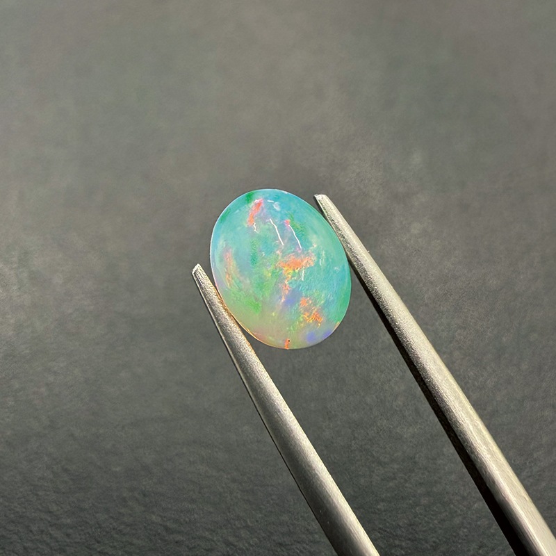 10008907：オパール　OV　10.1×8.0ｍｍ　1.94ct
