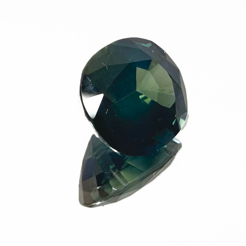 10009673：サファイア 9.6×8.5mm 3.78ct