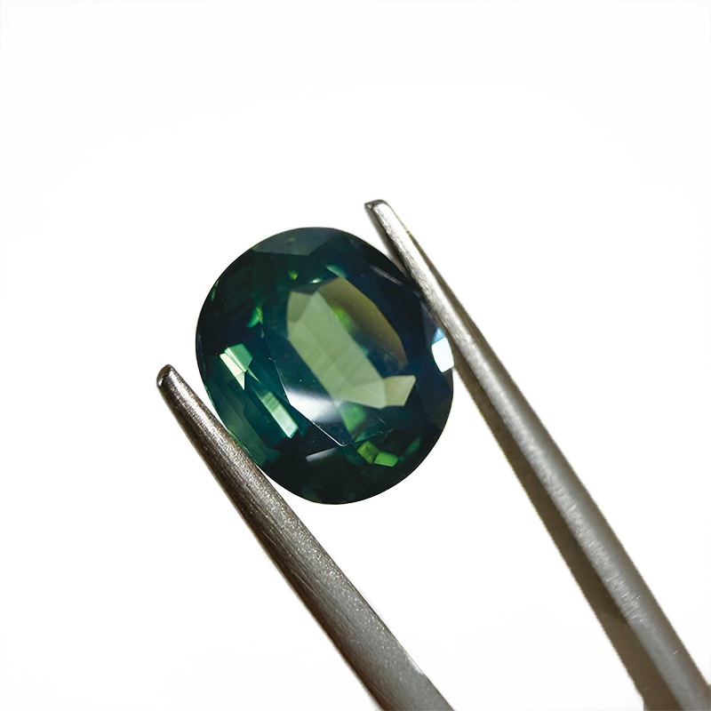 10009673：サファイア 9.6×8.5mm 3.78ct