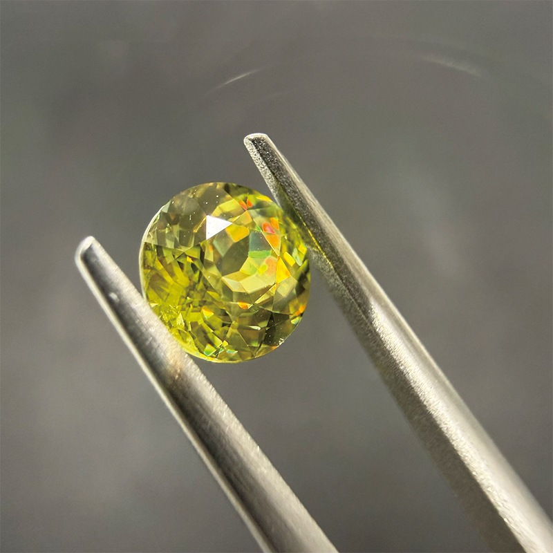462：スフェーン　RD　6.1ｍｍ　1.05ct