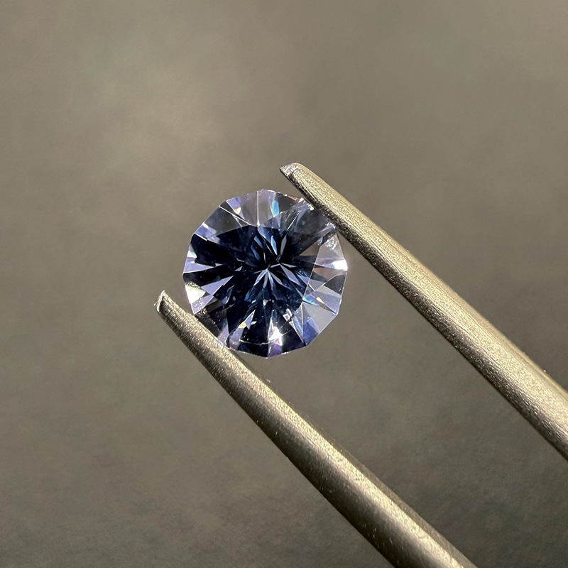 10004397：タンザナイト　5.9ｍｍ　0.82ct