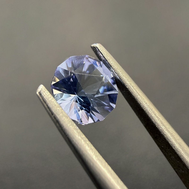 10004397：タンザナイト　5.9ｍｍ　0.82ct
