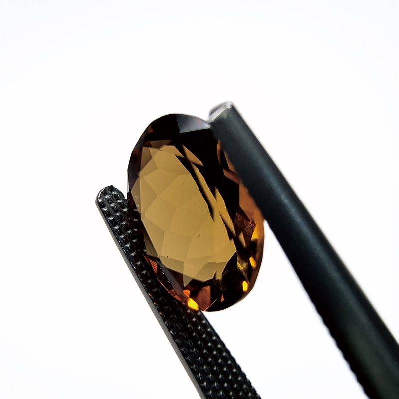 トルマリン　OV　9.0mm × 6.9mm　1.80ct
