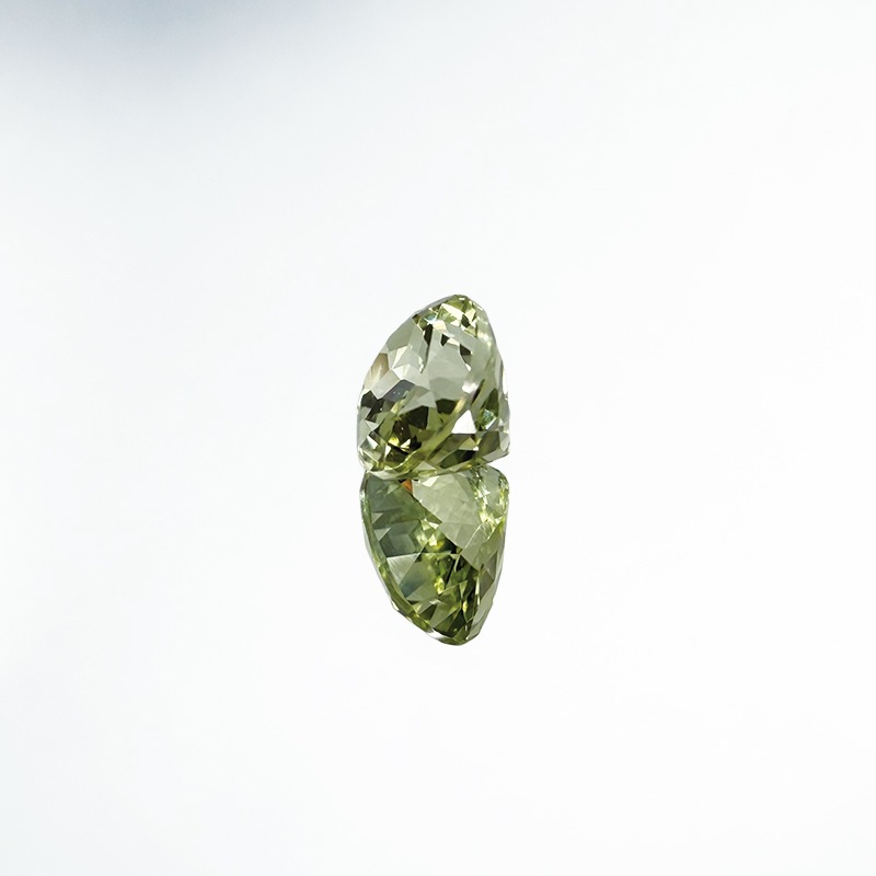 10008050：トルマリン 　OV 9.0×7.0mm　2.19ct