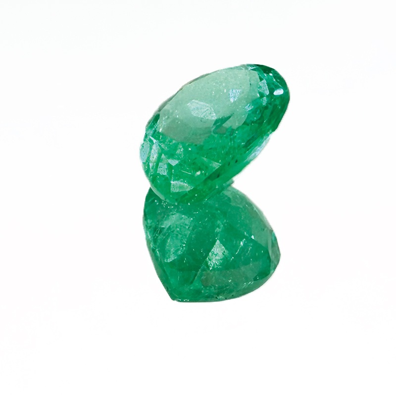 488：エメラルド　PS　8.8×6.5ｍｍ　1.04ct