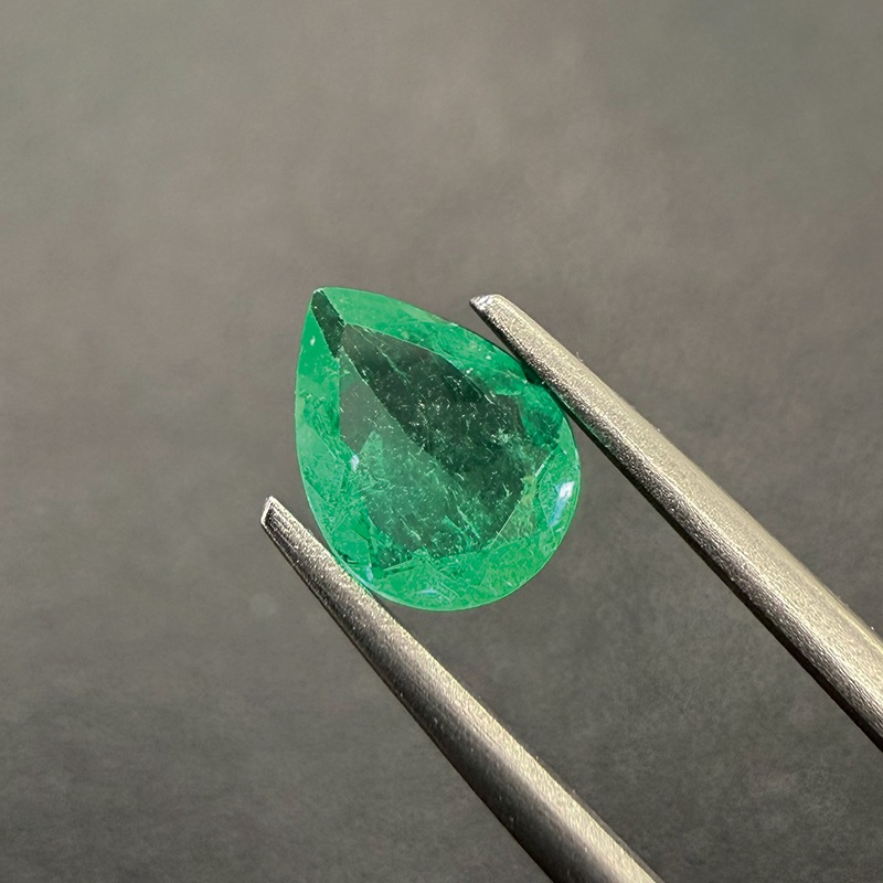 488：エメラルド PS 8.8×6.5mm 1.04ct | | JEWELRY VALLEY
