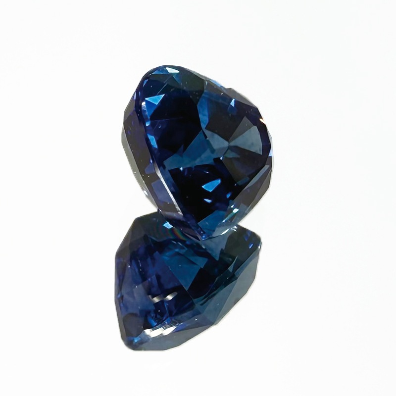 10008114：コーンフラワーサファイア 6.4×5.8mm 1.33ct　AIGS鑑別書付き