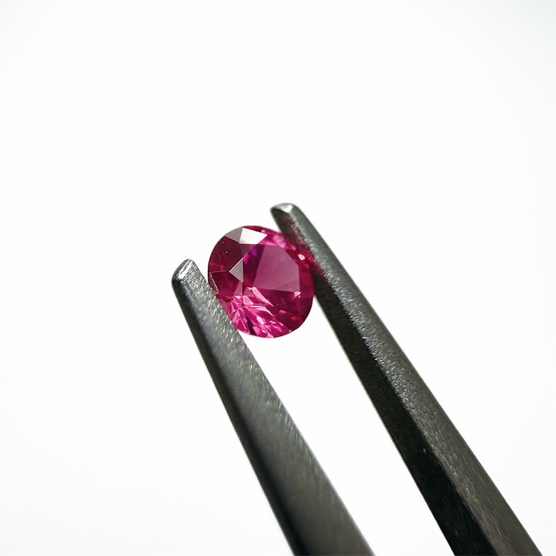 424：ルビー RD 3.5mm 0.19ct
