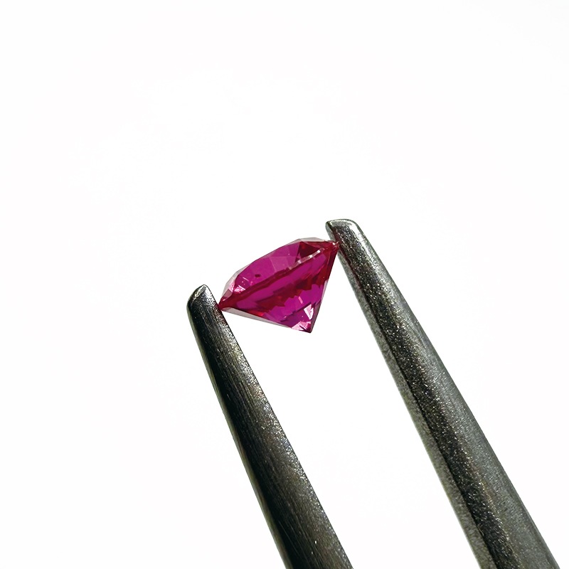 424：ルビー RD 3.5mm 0.19ct