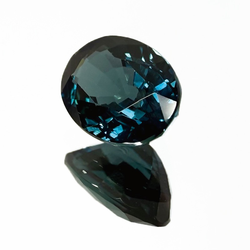 10009772：サファイア 7.0×5.1mm 1.17ct