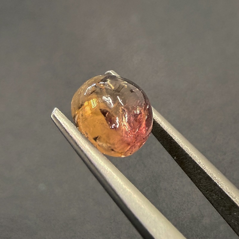 10000938：トルマリン　RDカボション　7.1ｍｍ　1.79ct