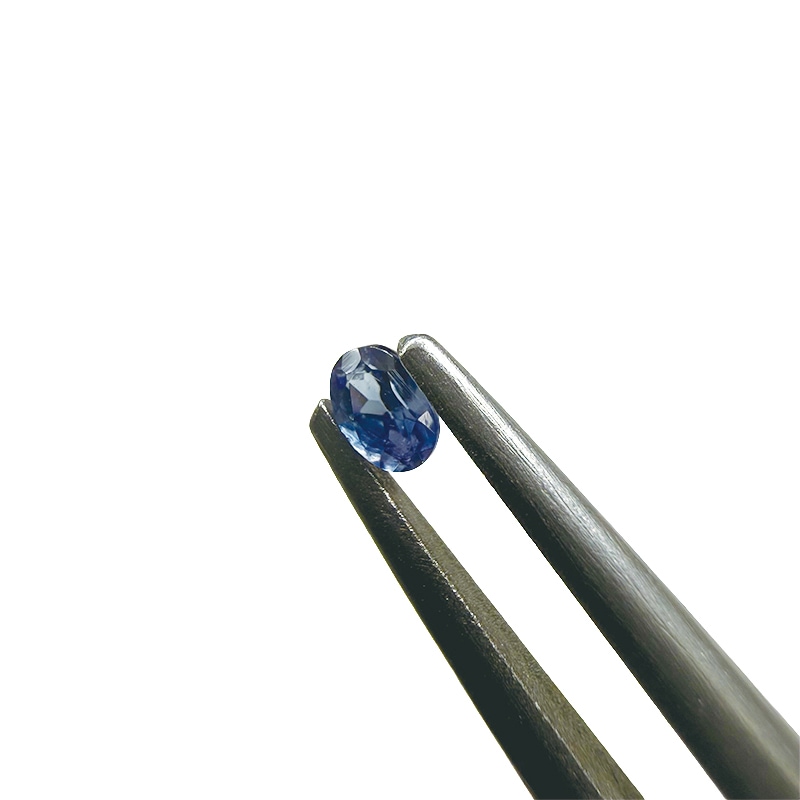 ベニトアイト OV 2.8×1.9mm 0.07ct