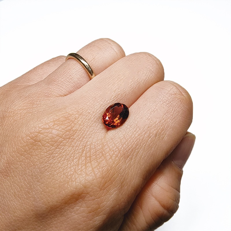 トルマリン　OV　9.2mm×7.0mm　2.20ct