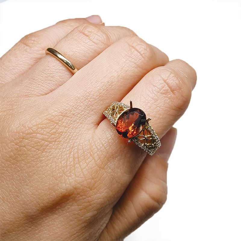 トルマリン　OV　9.2mm×7.0mm　2.20ct