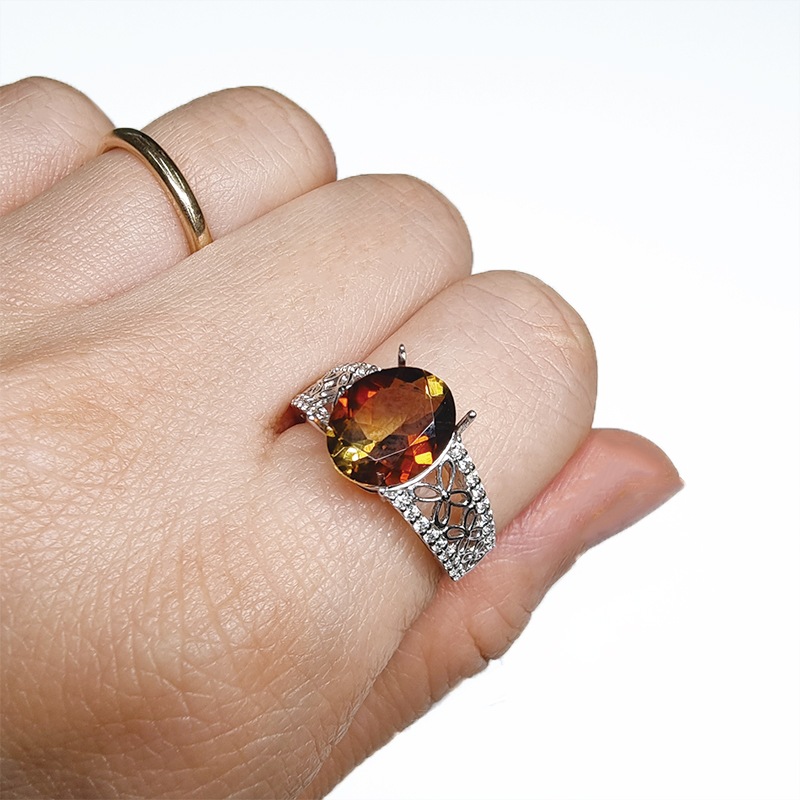 トルマリン　OV　10mm×8mm　2.18ct