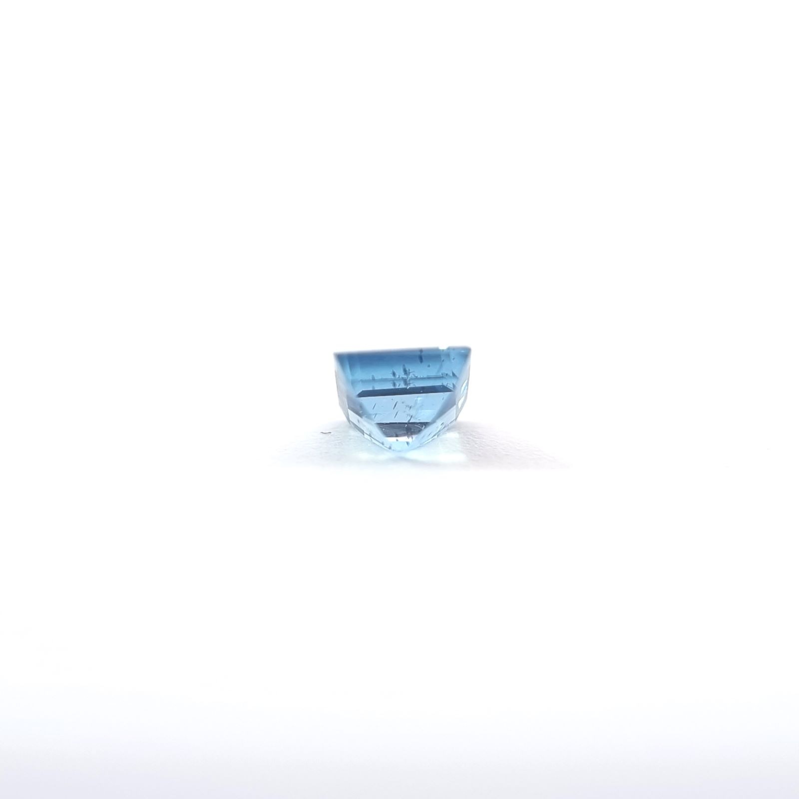 アクアマリン　SQ 3.5ｍｍ 0.21ct