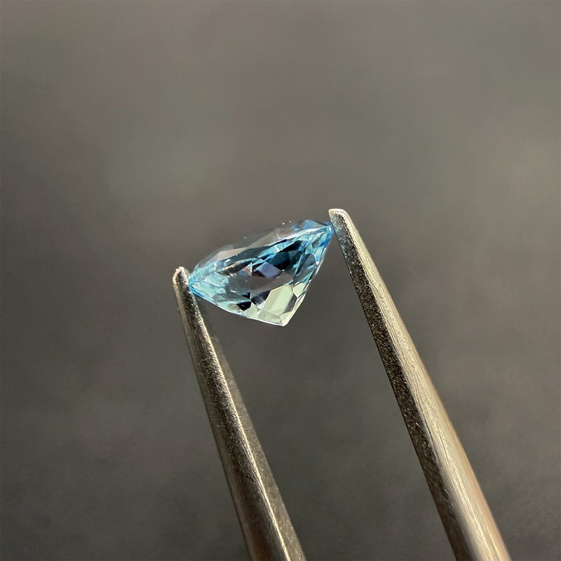 10006126:アクアマリンOV6.2×4.8ｍｍ0.58ct