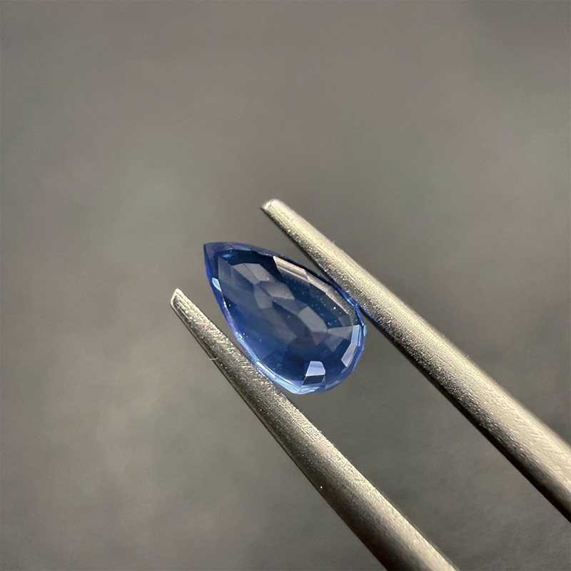 10008116：コーンフラワーサファイア　 PS　7.5×4.4ｍｍ 1.11ct　AIGS鑑別付き