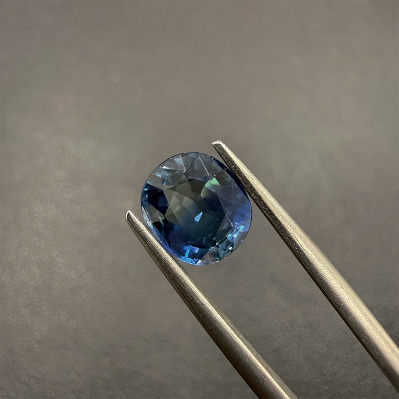 497：サファイア　OV 8.4×7.4ｍｍ 2.49ct